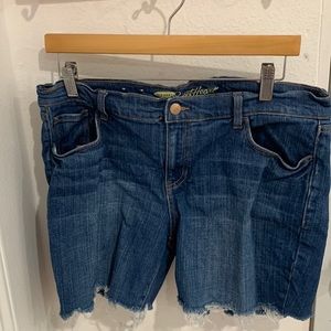 Old navy jean shorts size 10 regular